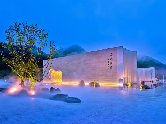 安徽泾县宣纸小镇。泾县县委宣传部供图 安徽泾县宣纸小镇。泾县县委宣传部供图