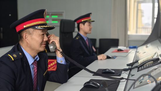 ����ï��(��һ)��ͬ�½��г����������г�˾����ϵ���а�ȫע������