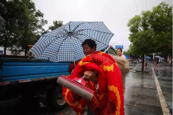 【心系灾区,爱传光明】合肥普瑞眼科医院党支