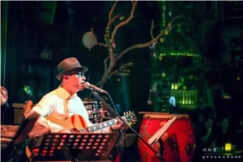 文艺混血儿要用音乐颠覆餐饮