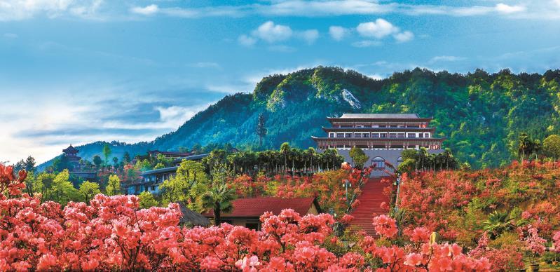 安徽岳西生态旅游资源丰富 正成为度假圣地