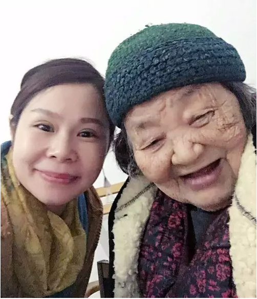 健康频道 健康新闻      杨玉珍婆婆和女儿的自拍   两天后,吴军给